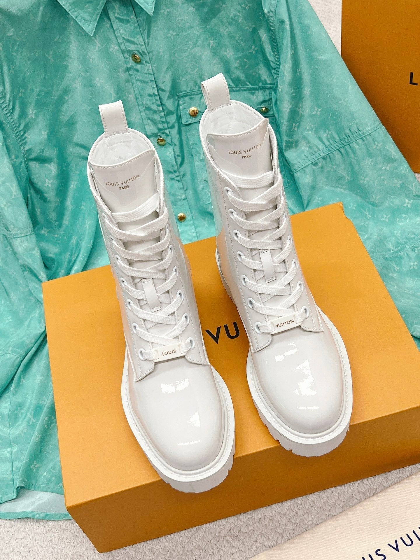 Luxury Shoes - LU-V - 476