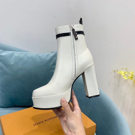 Luxury Shoes - LU-V - 438