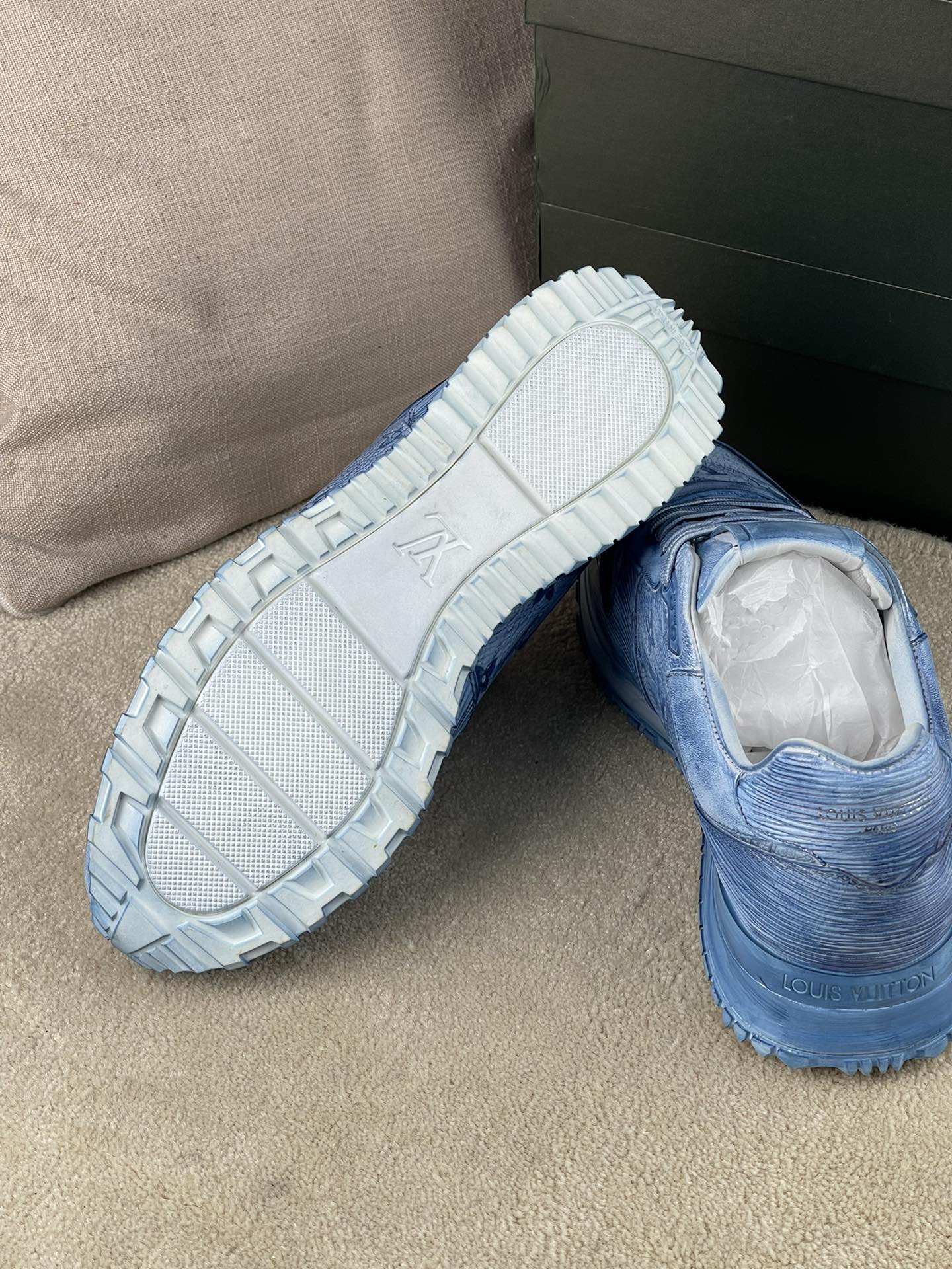 Luxury Shoes - LU-V - 402