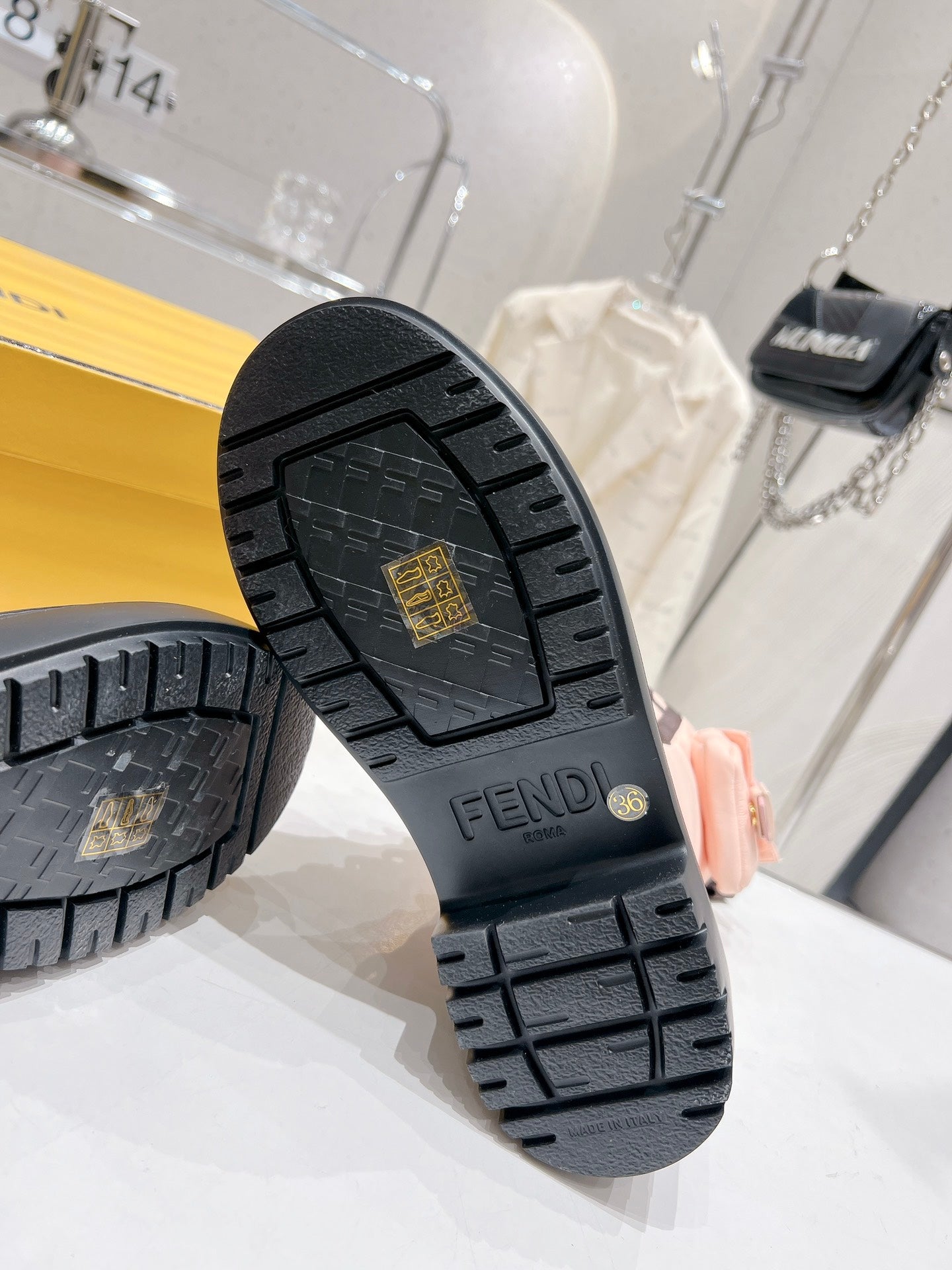 Luxury Shoes - FED - 239