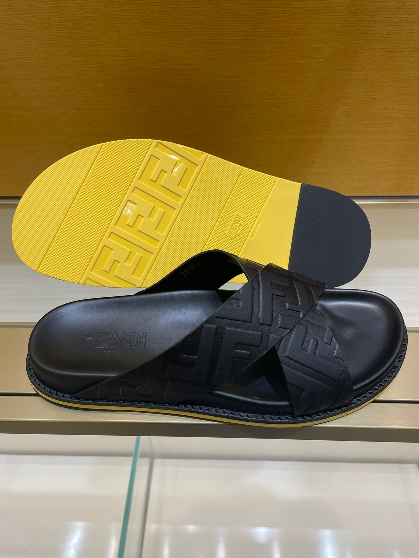 Luxury Shoes - FED - 228