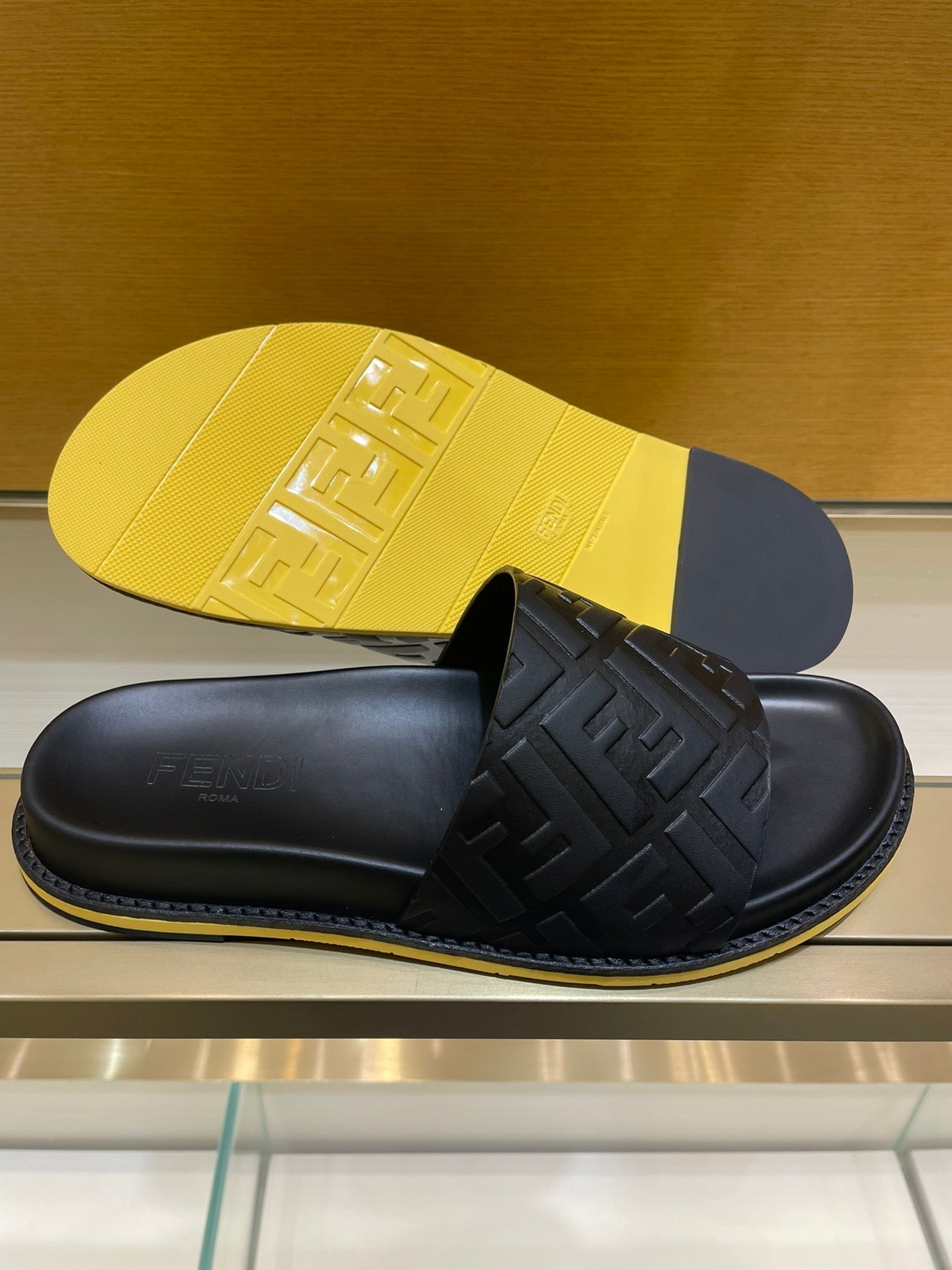 Luxury Shoes - FED - 227