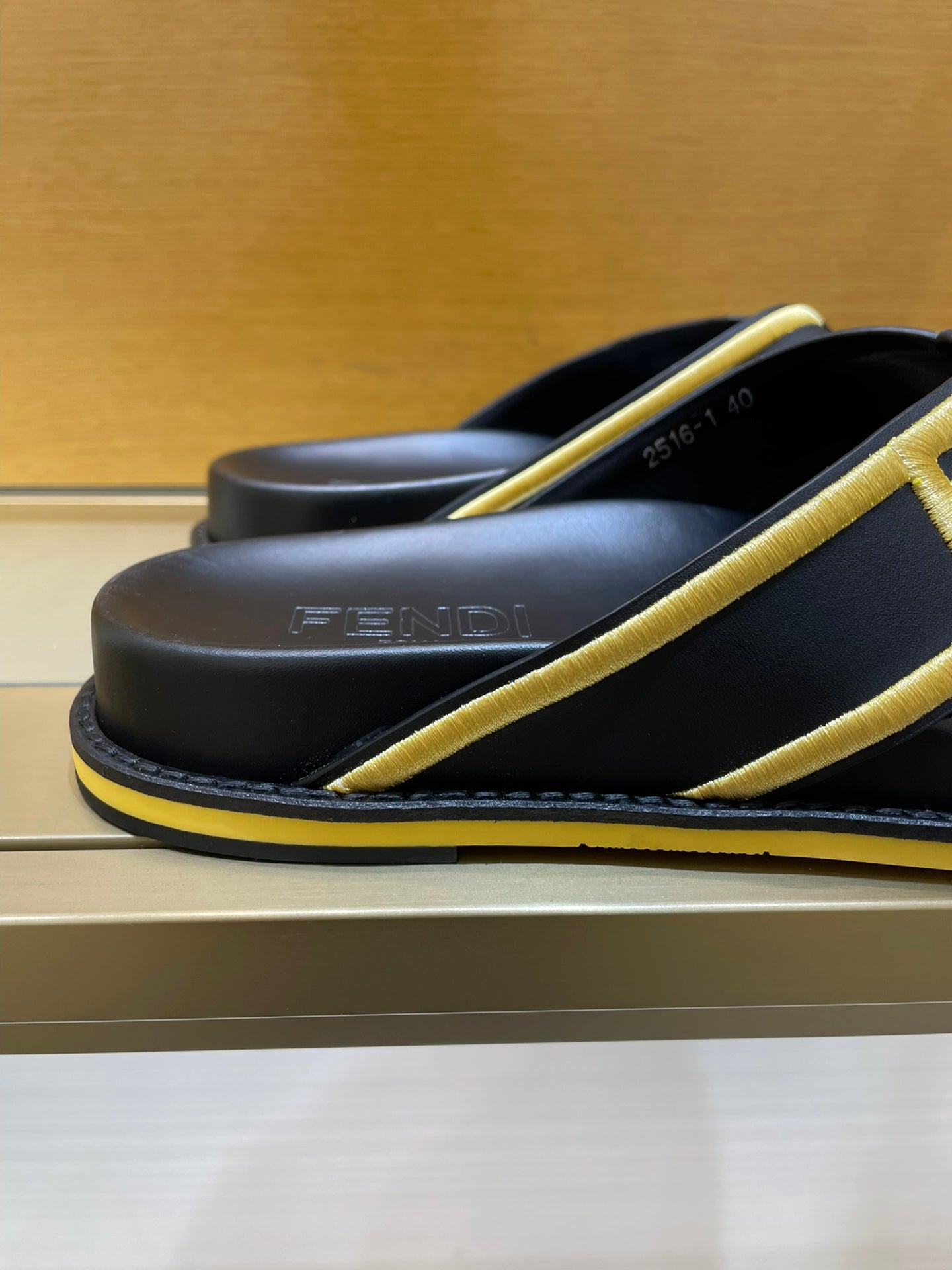 Luxury Shoes - FED - 218