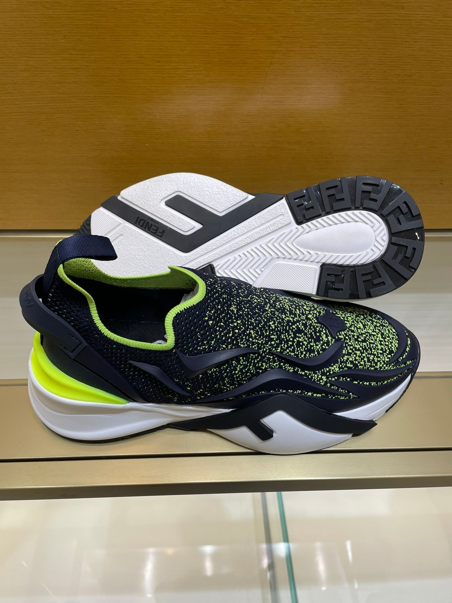 Luxury Shoes - FED - 014