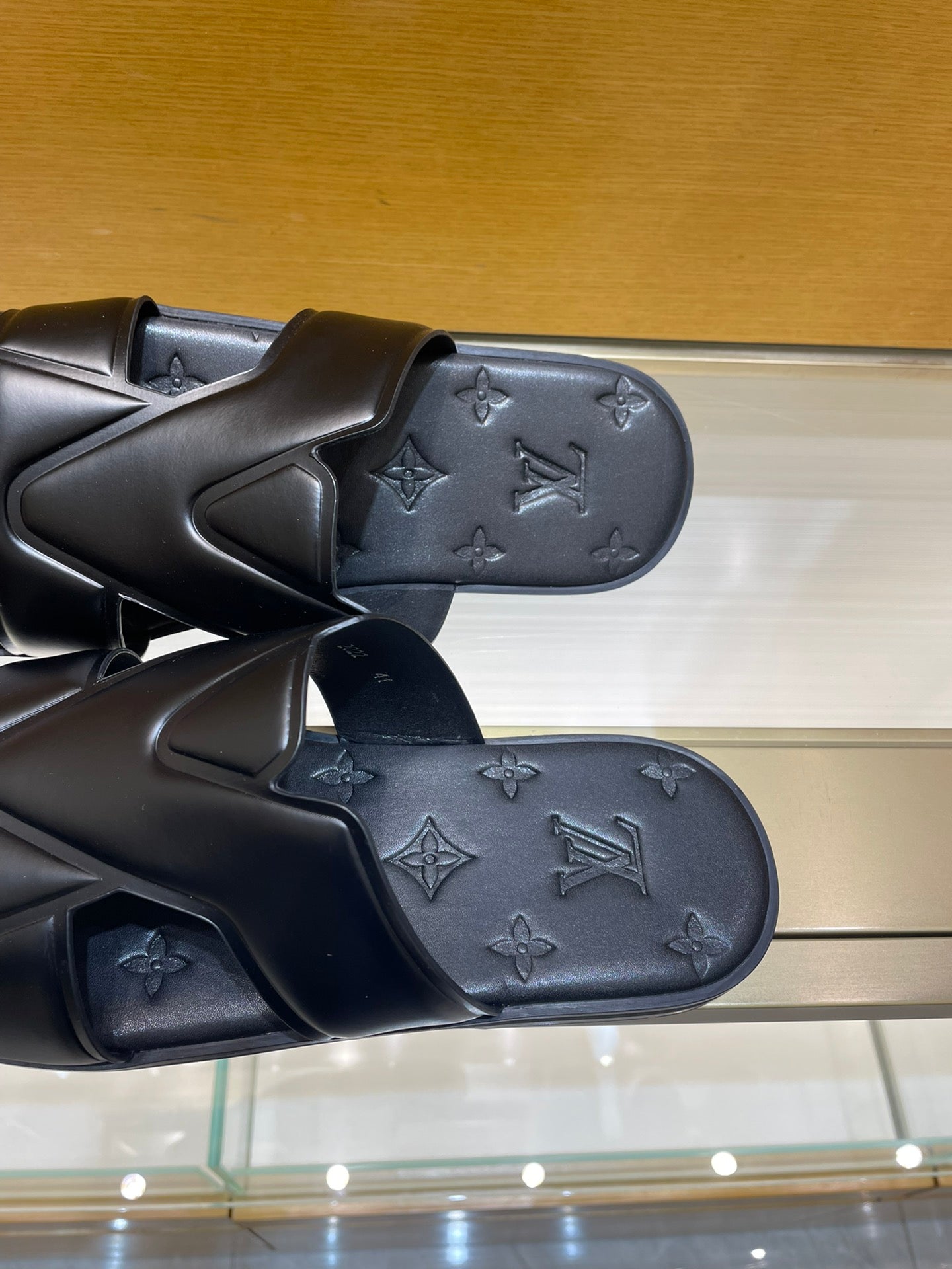 Luxury Shoes - HMS - 318