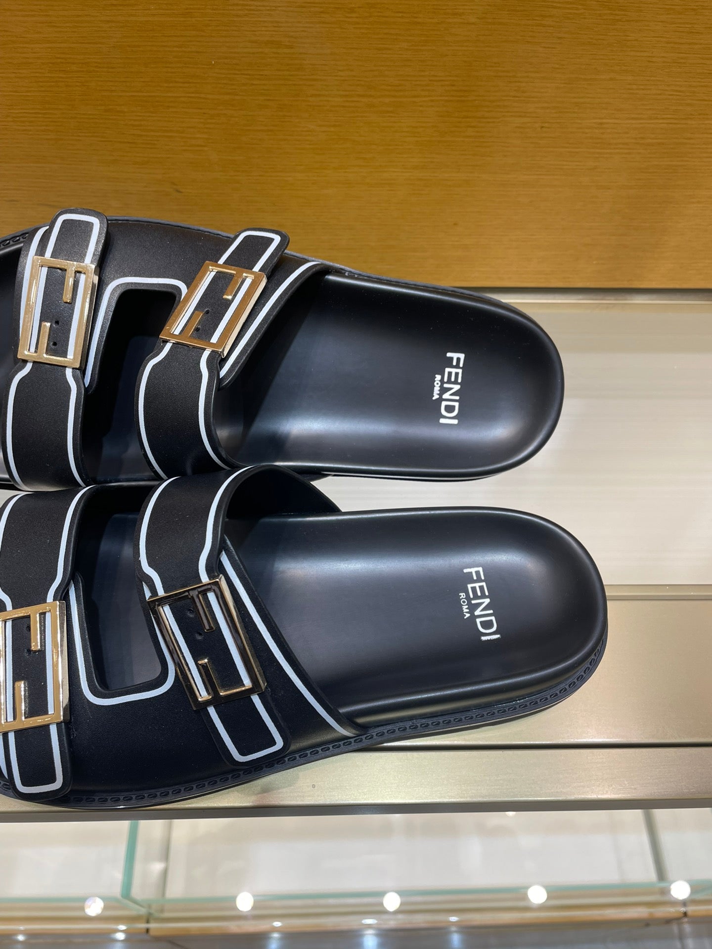 Luxury Shoes - FED - 217