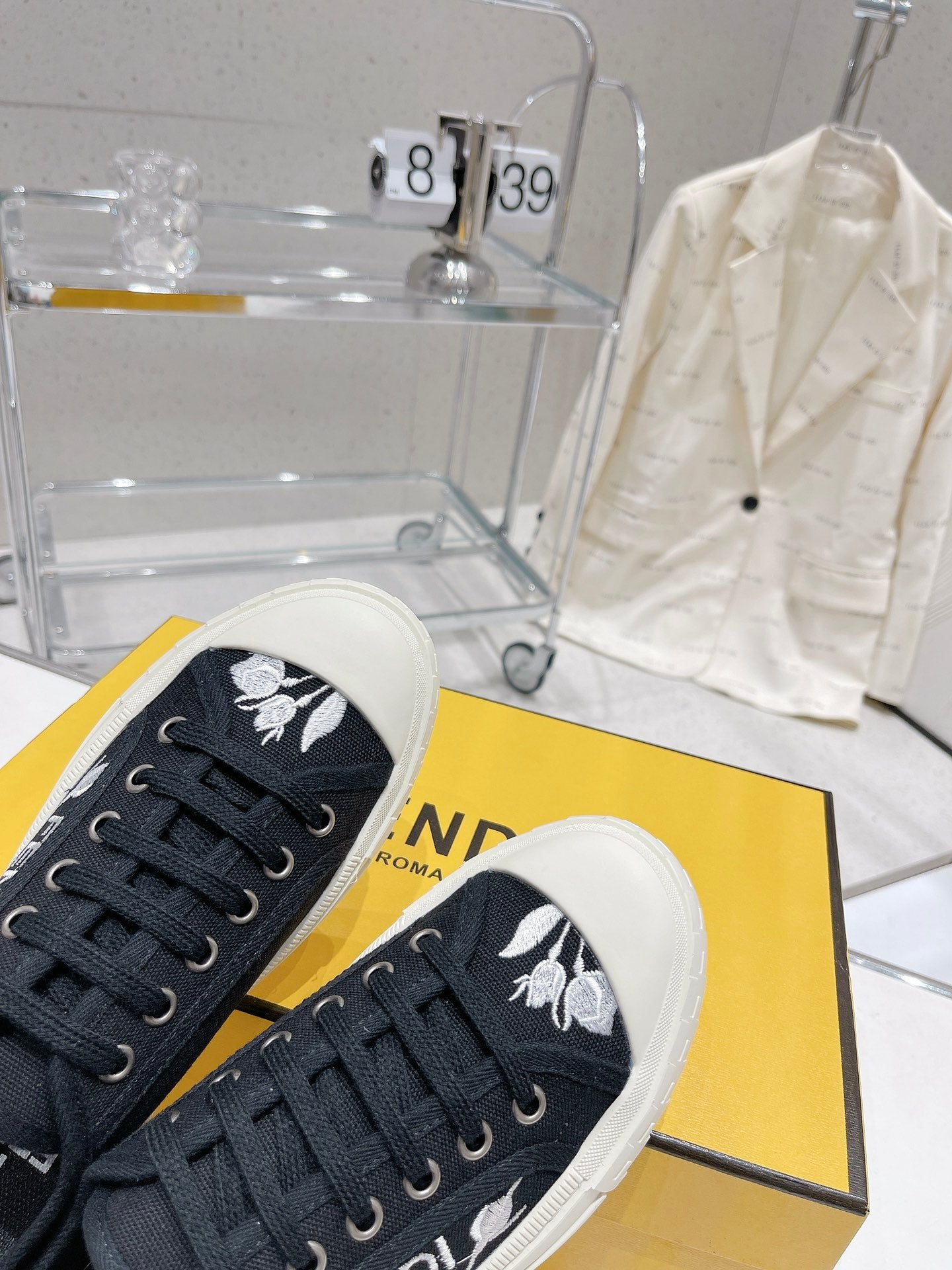 Luxury Shoes - FED - 174