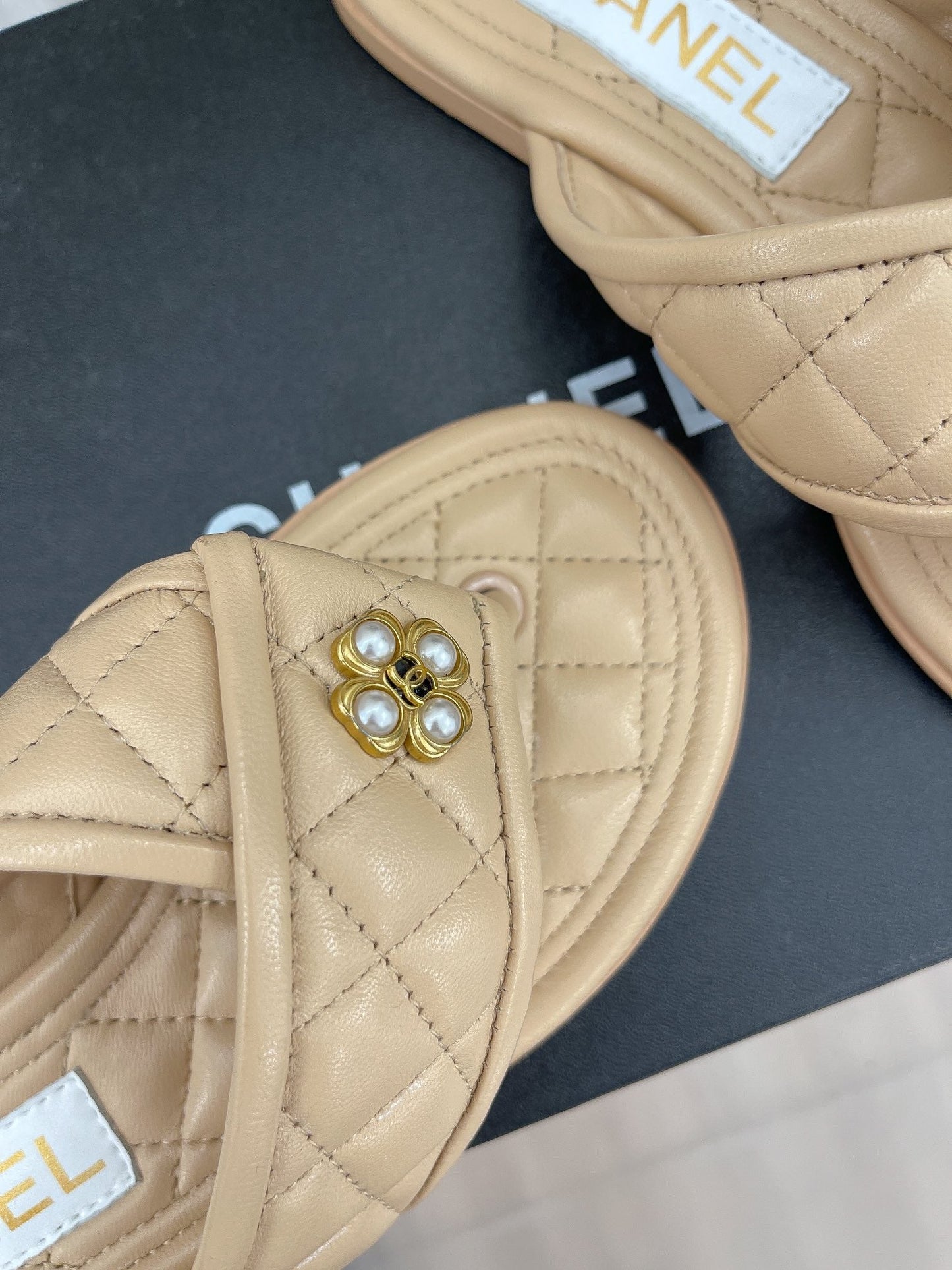 Luxury Shoes Sandals - CHL - 581
