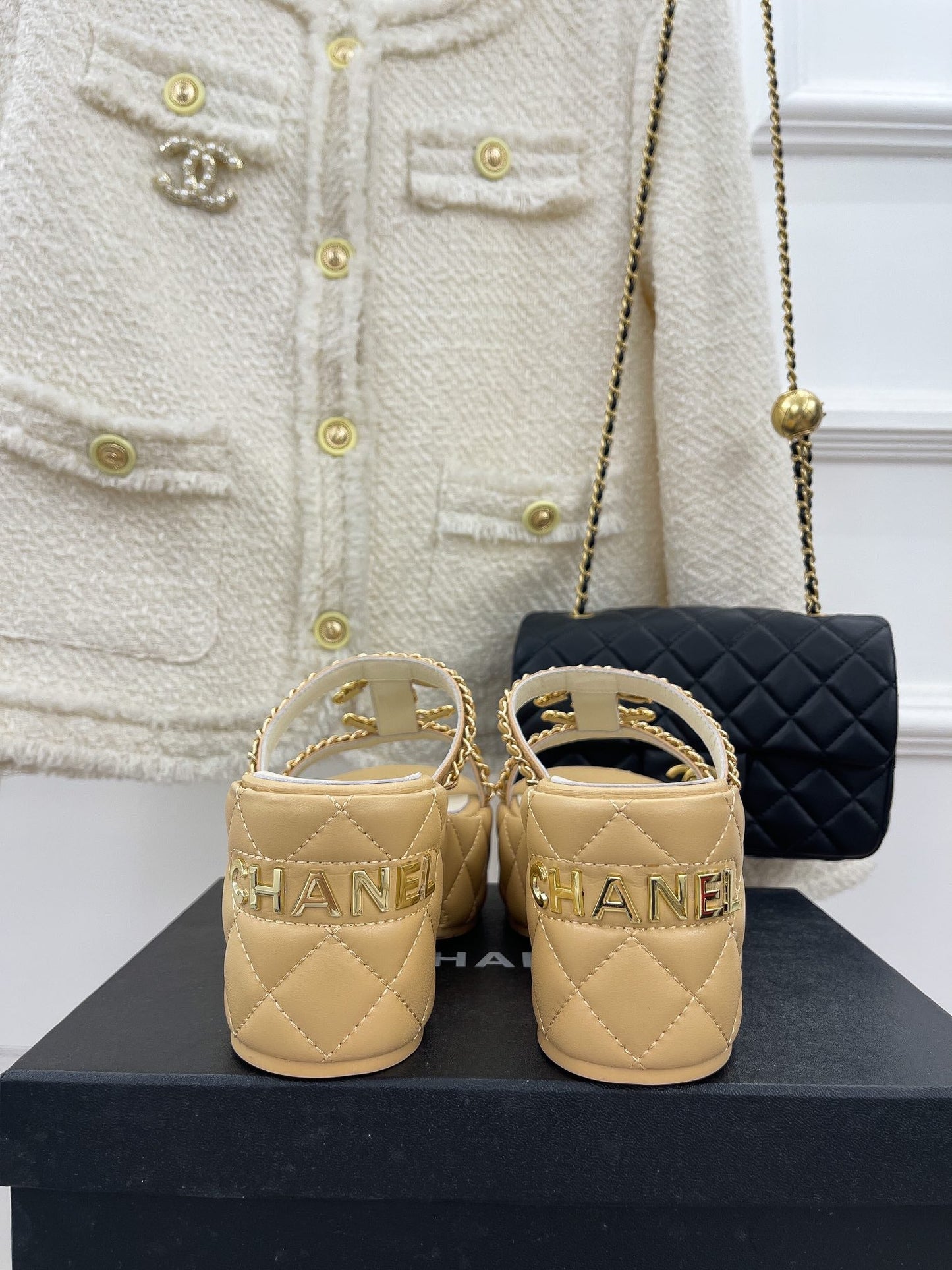 Luxury Shoes Sandals - CHL - 045
