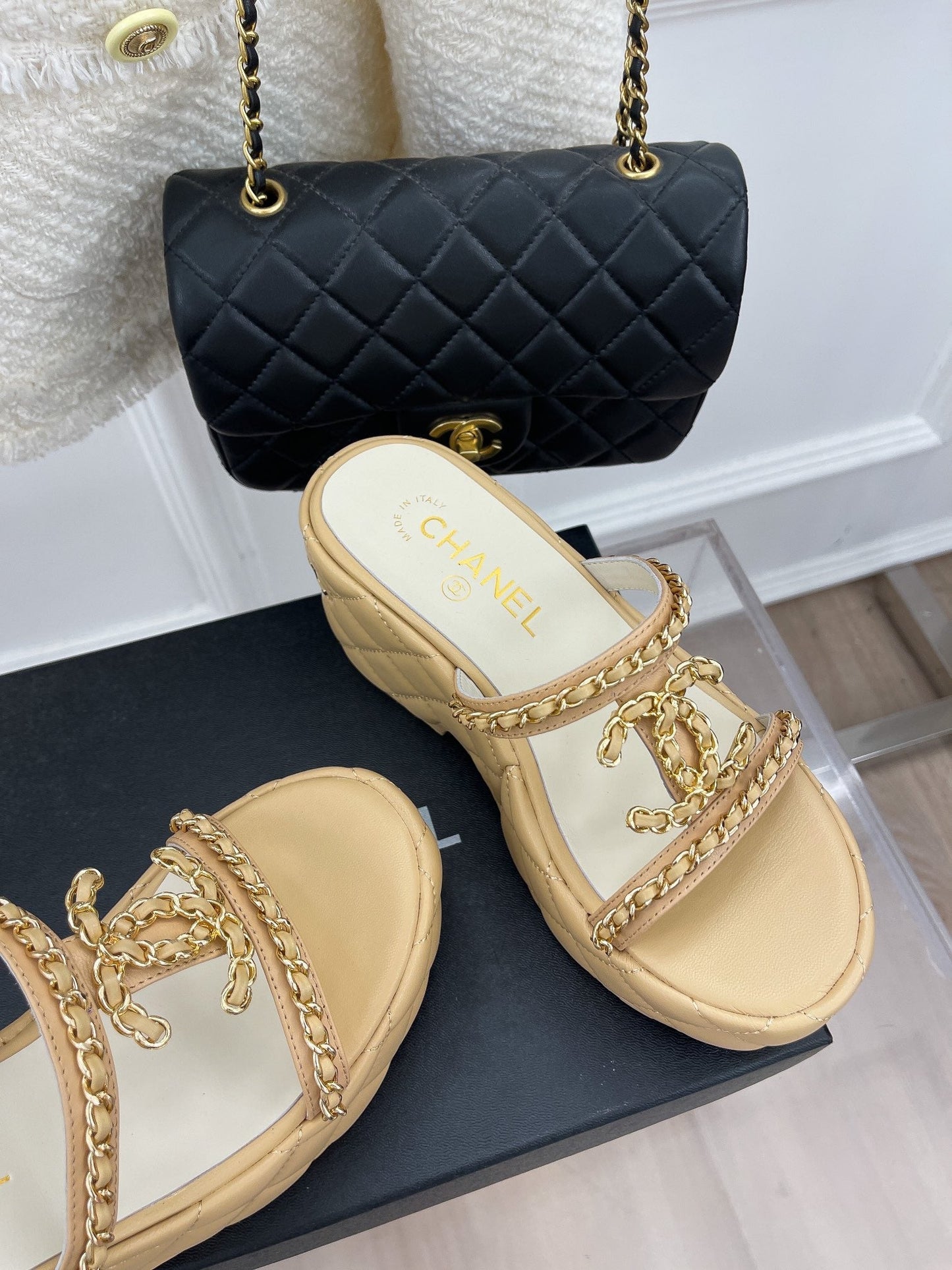 Luxury Shoes Sandals - CHL - 045
