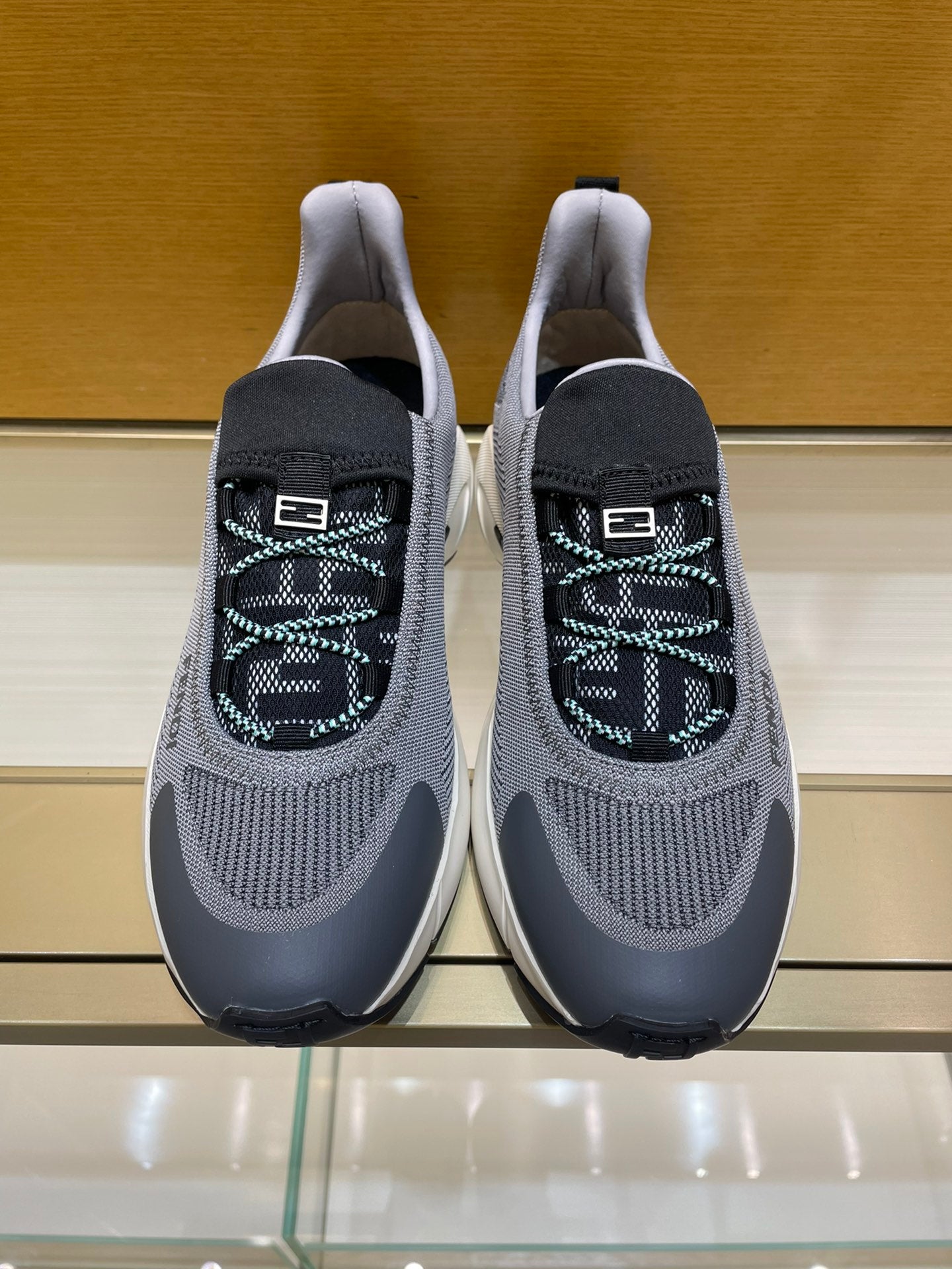 Luxury Shoes - FED - 009