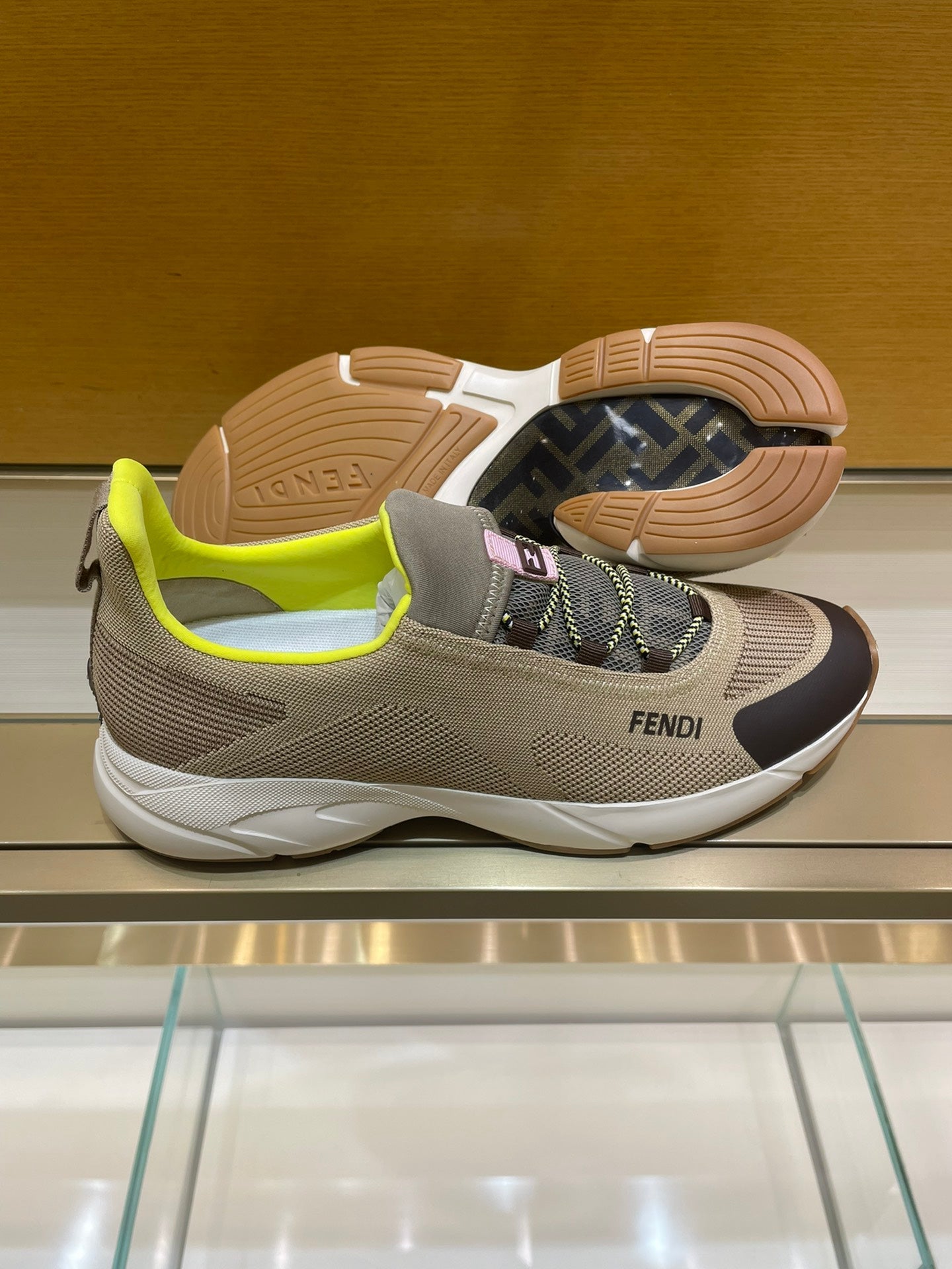 Luxury Shoes - FED - 010