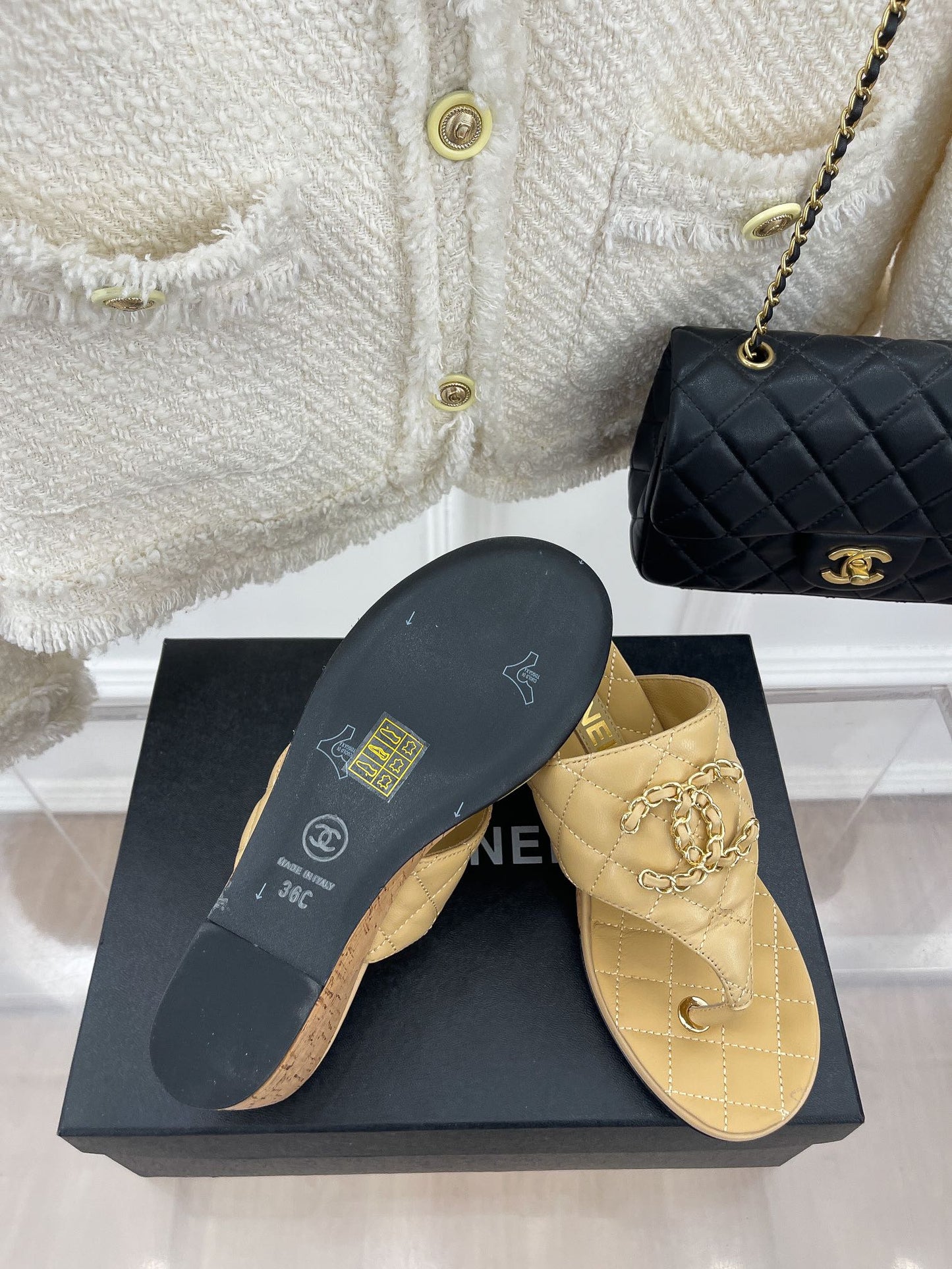 Luxury Shoes Sandals - CHL - 034