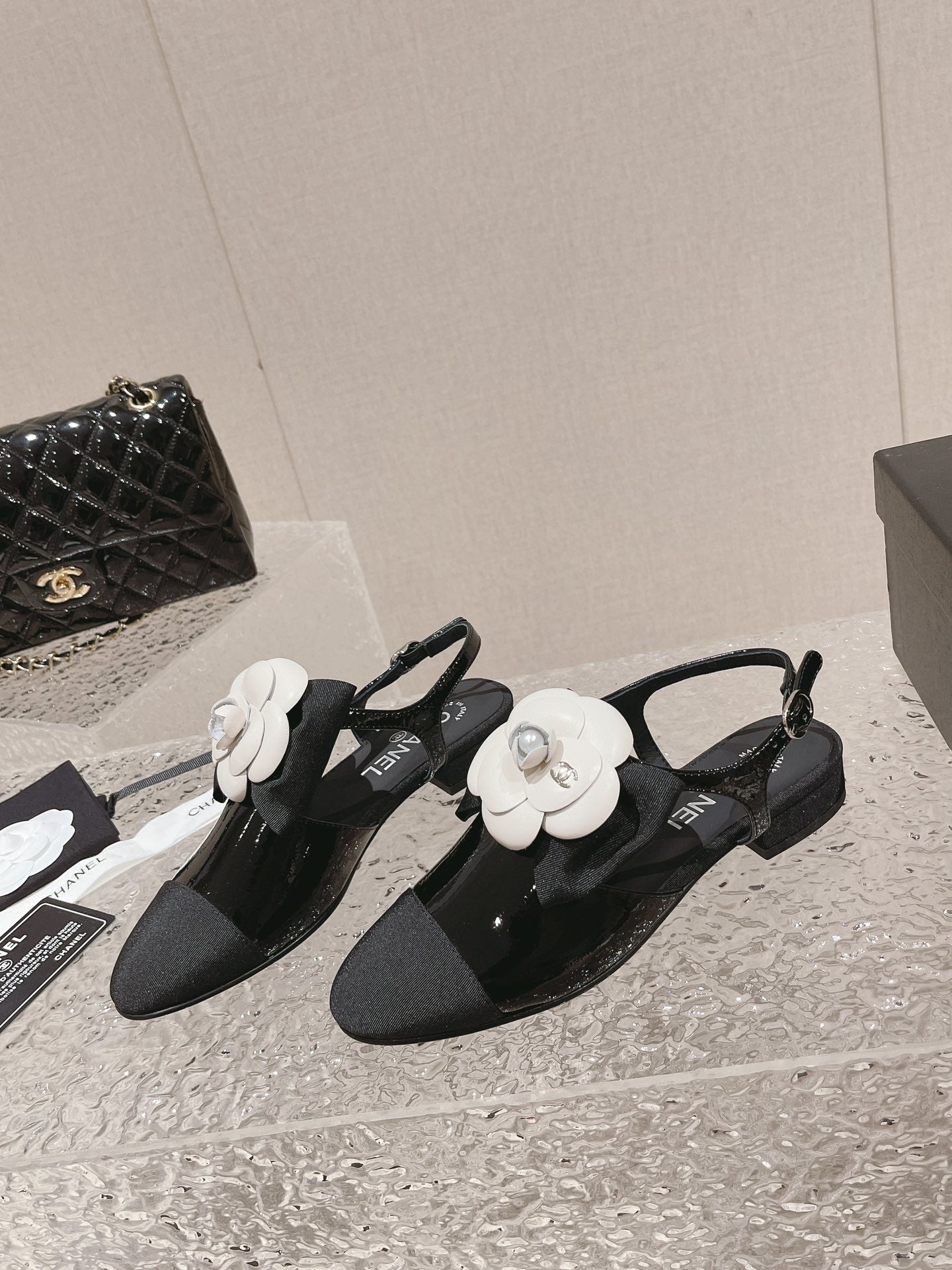 Luxury Shoes Sandals - CHL - 535