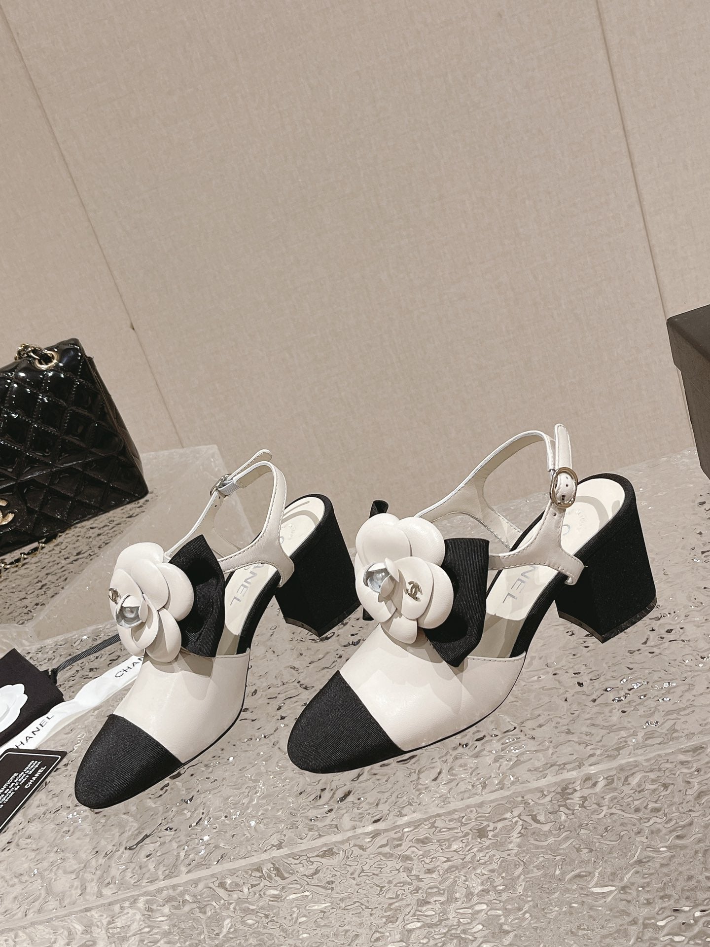 Luxury Shoes Sandals - CHL - 530