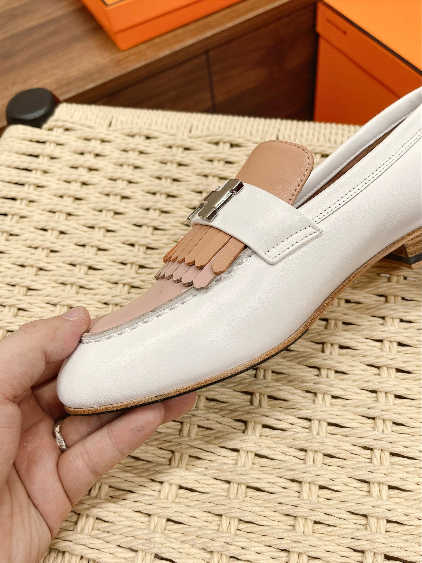 Luxury Shoes - HMS - 140