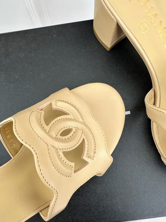 Luxury Shoes Sandals - CHL - 447