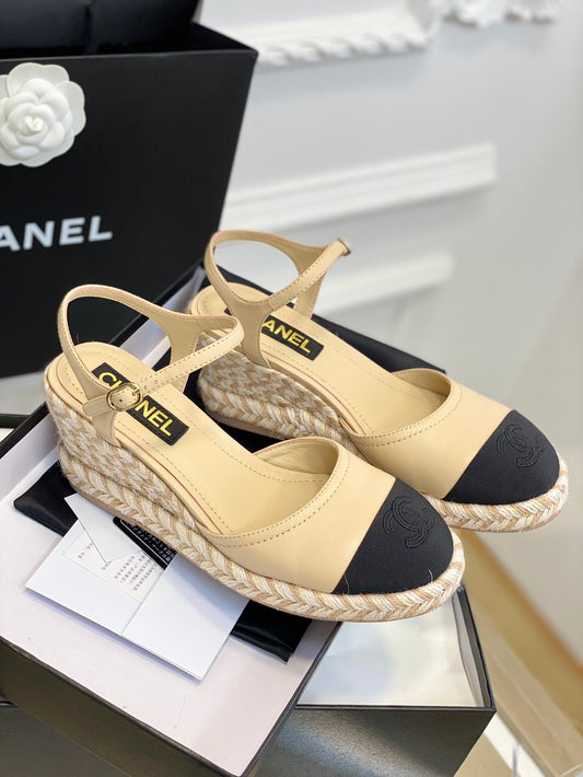 Luxury Shoes Sandals - CHL - 096