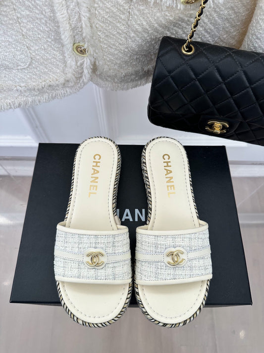 Luxury Shoes Sandals - CHL - 393