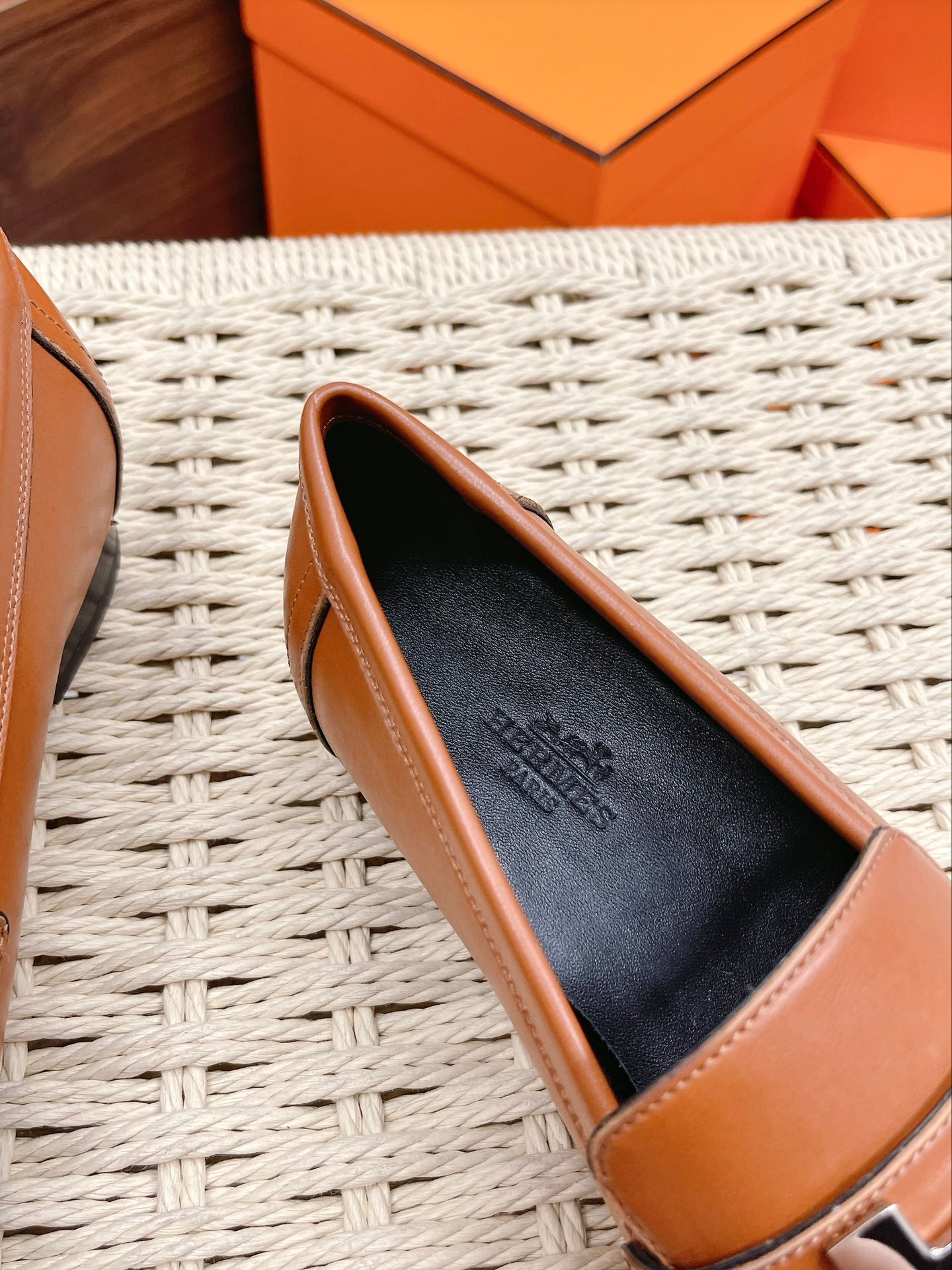 Luxury Shoes - HMS - 124