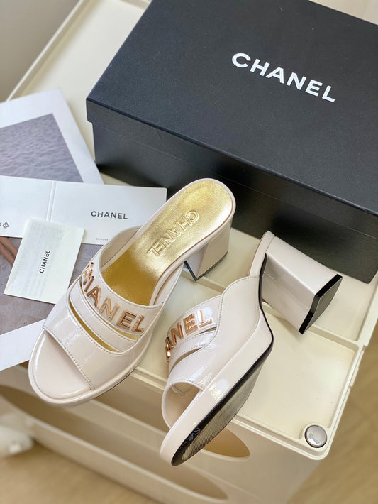 Luxury Shoes Sandals - CHL - 208