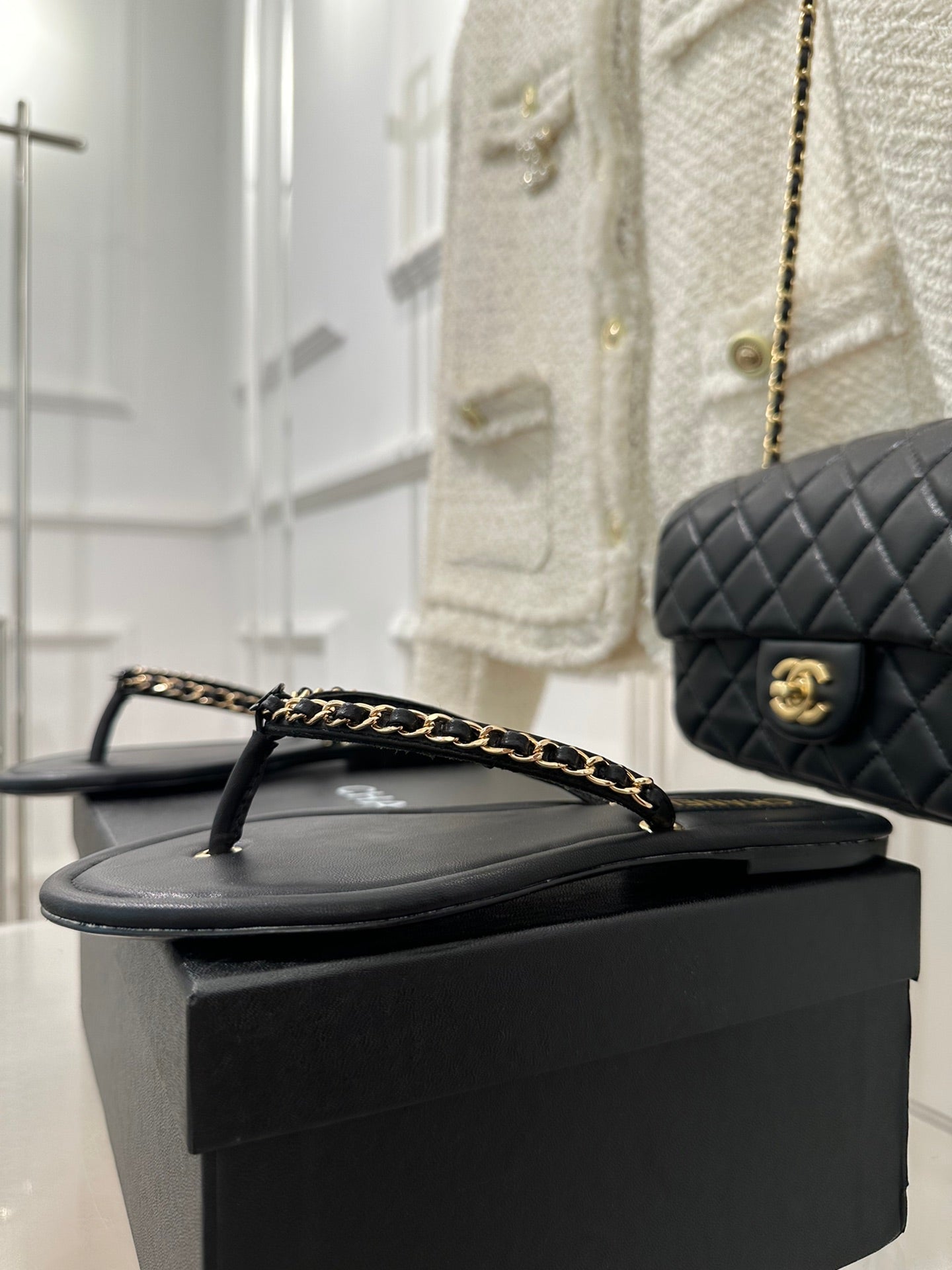 Luxury Shoes Sandals - CHL - 229