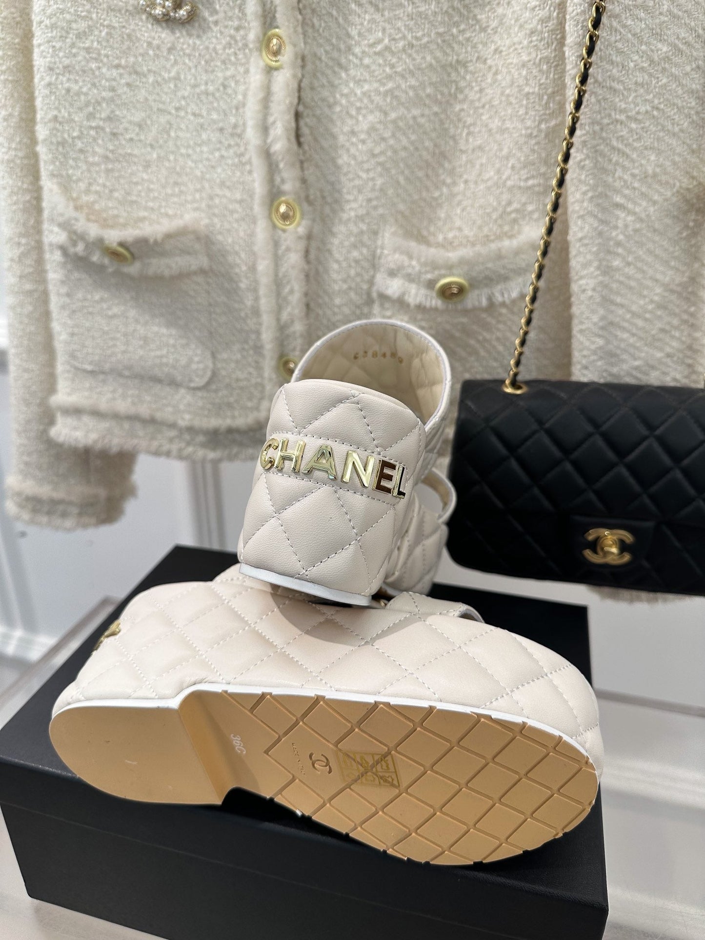 Luxury Shoes Sandals - CHL - 194