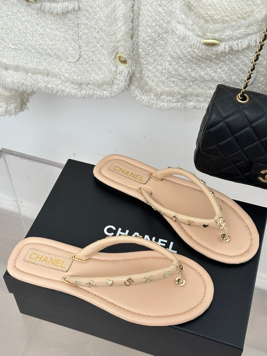 Luxury Shoes Sandals - CHL - 122