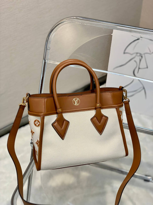 M95505 ON MY SIDE PM Monogram 25cm white brown