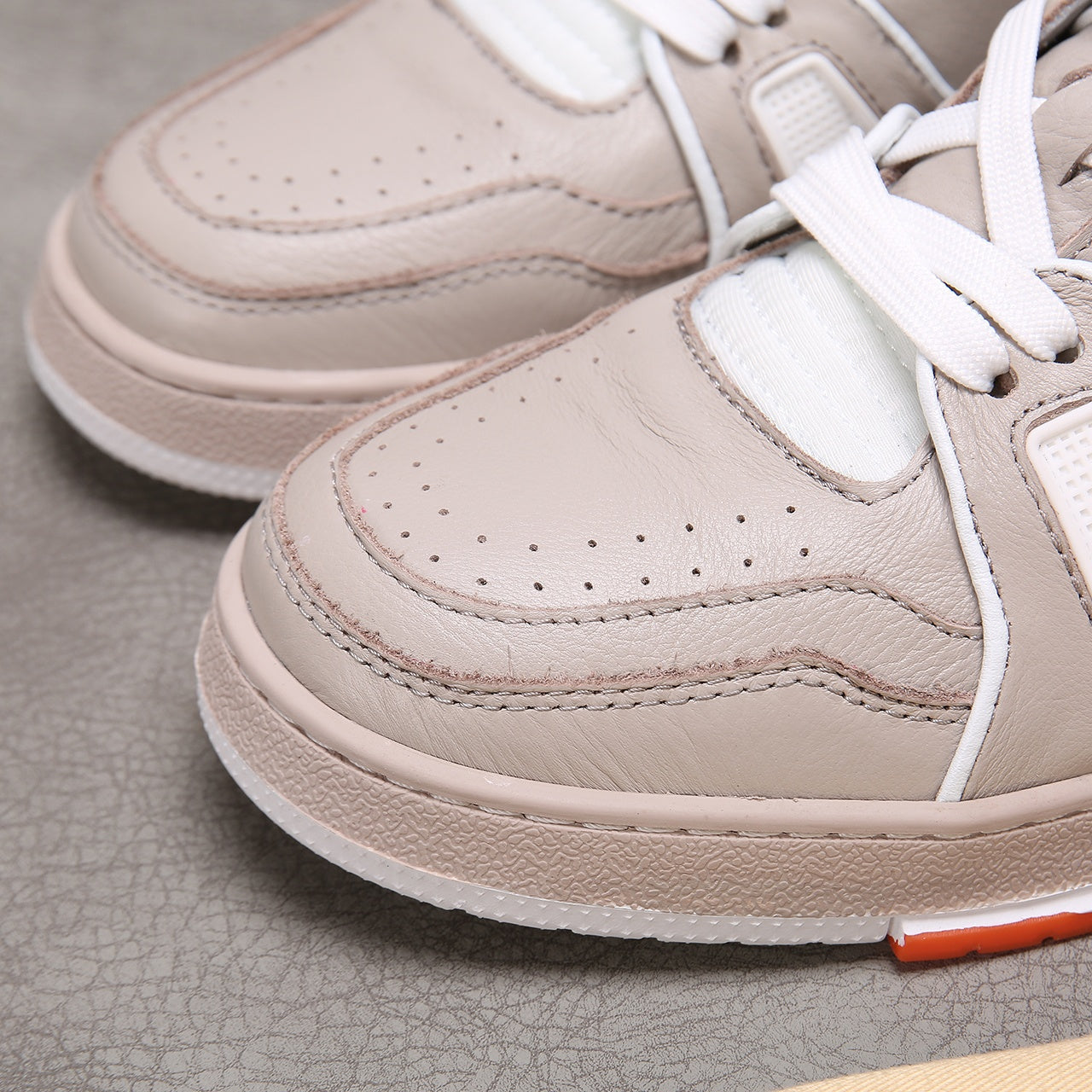 BL - LUV Traners Inspired Sneaker