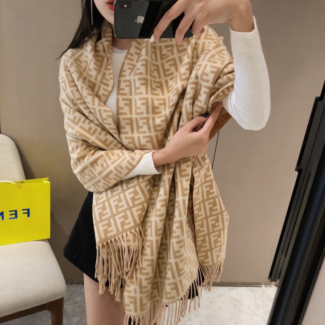 High Quality FEI Scarf 015