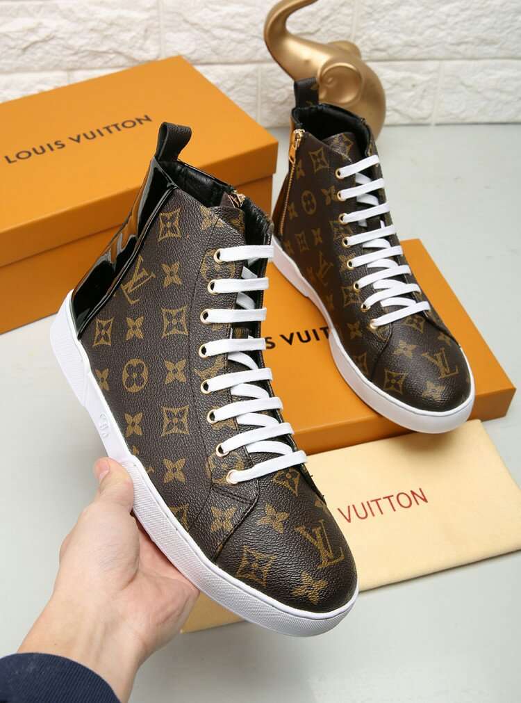 BL - LUV Stellar Trainer Boot Sneaker