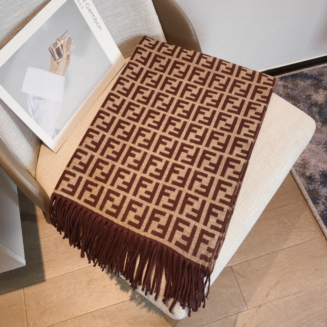 High Quality FEI Scarf 013