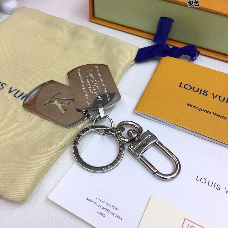 BL - High Quality Keychains LUV 022