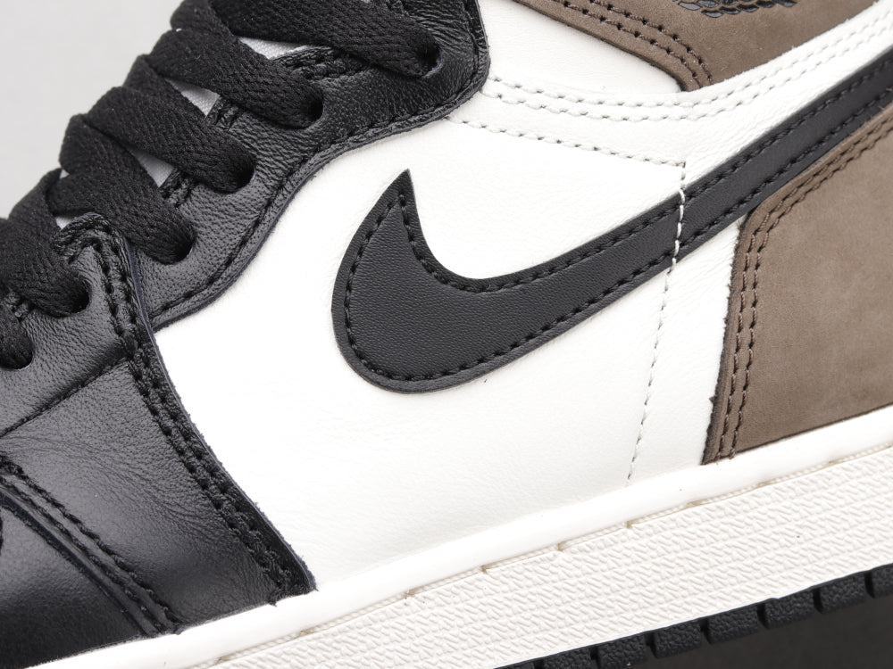 BL - AJ1 Small barb black BLcha women's shoes