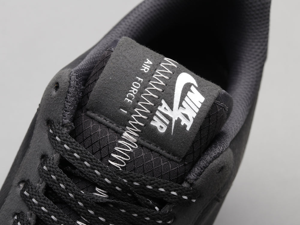 BL - AF1 luminous black grey
