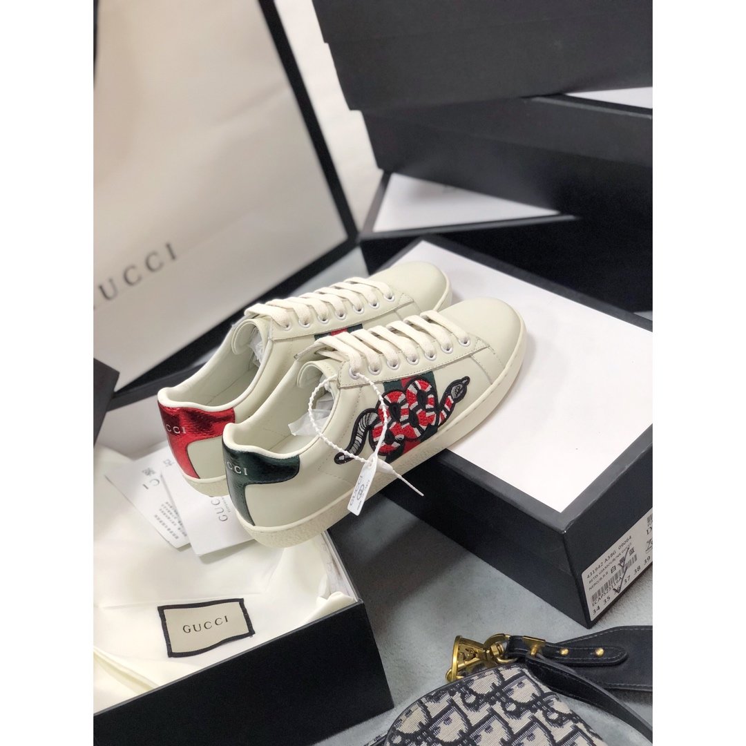 BL-GCI Embroidered Ace Sneaker 080