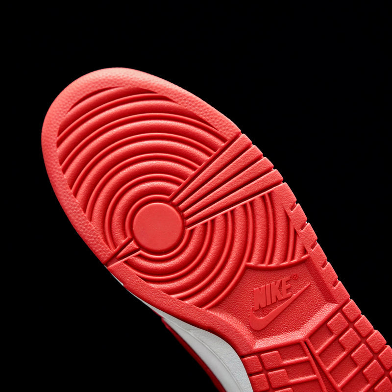 BL - NKE White Red University Red