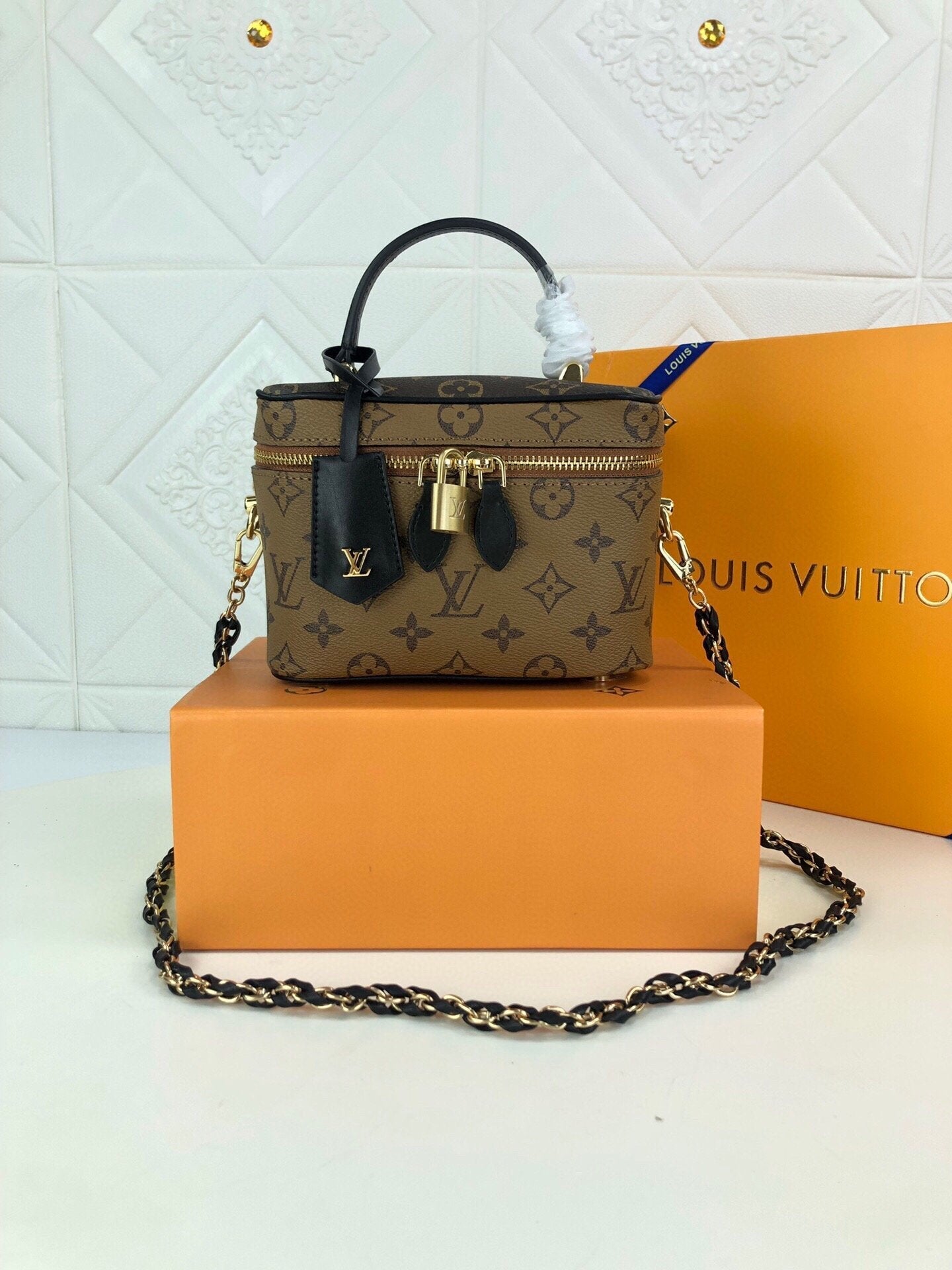 BL - High Quality Bags LUV 026
