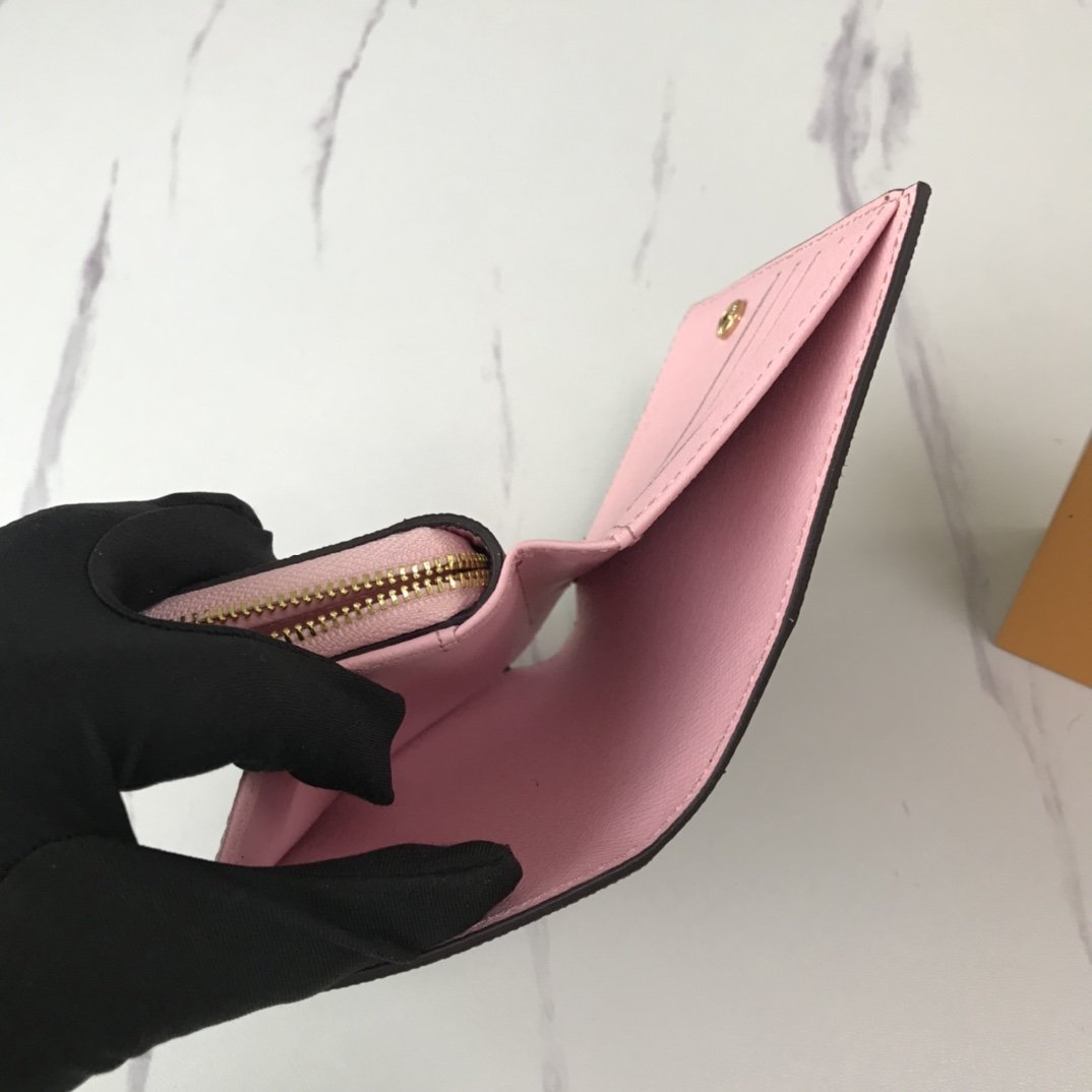 BL - High Quality Wallet LUV 037