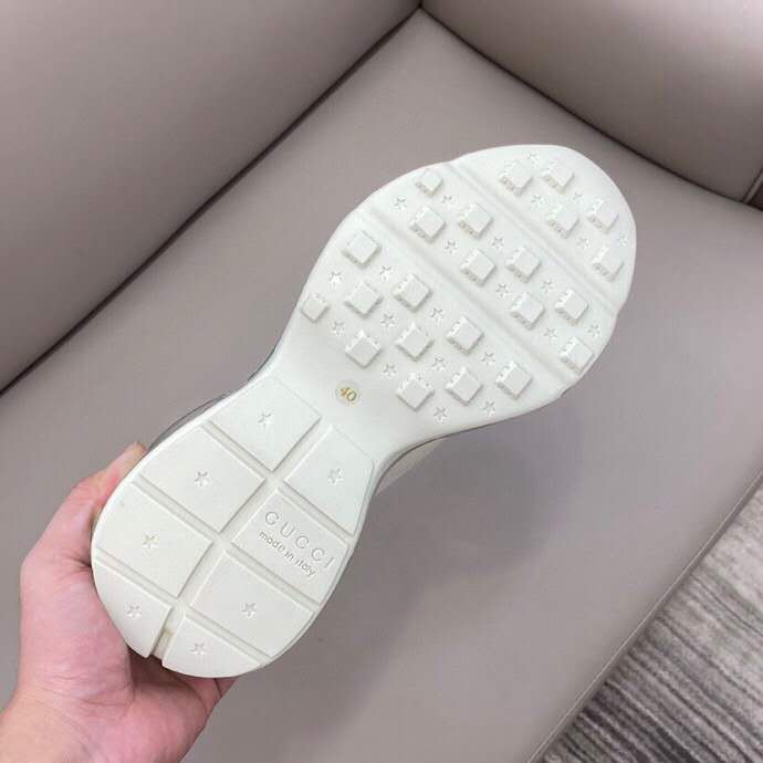 BL-GCI Ivory Leather Rhyton Square Logo Sneaker 049
