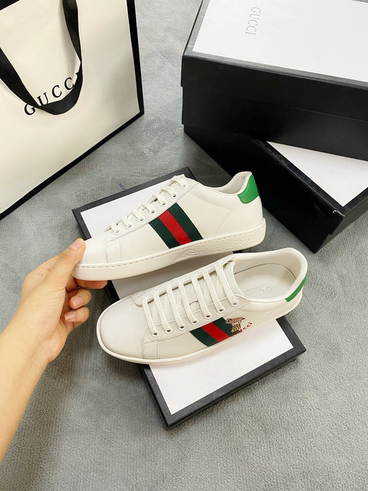 BL-GCI PIG Ace Sneaker 074