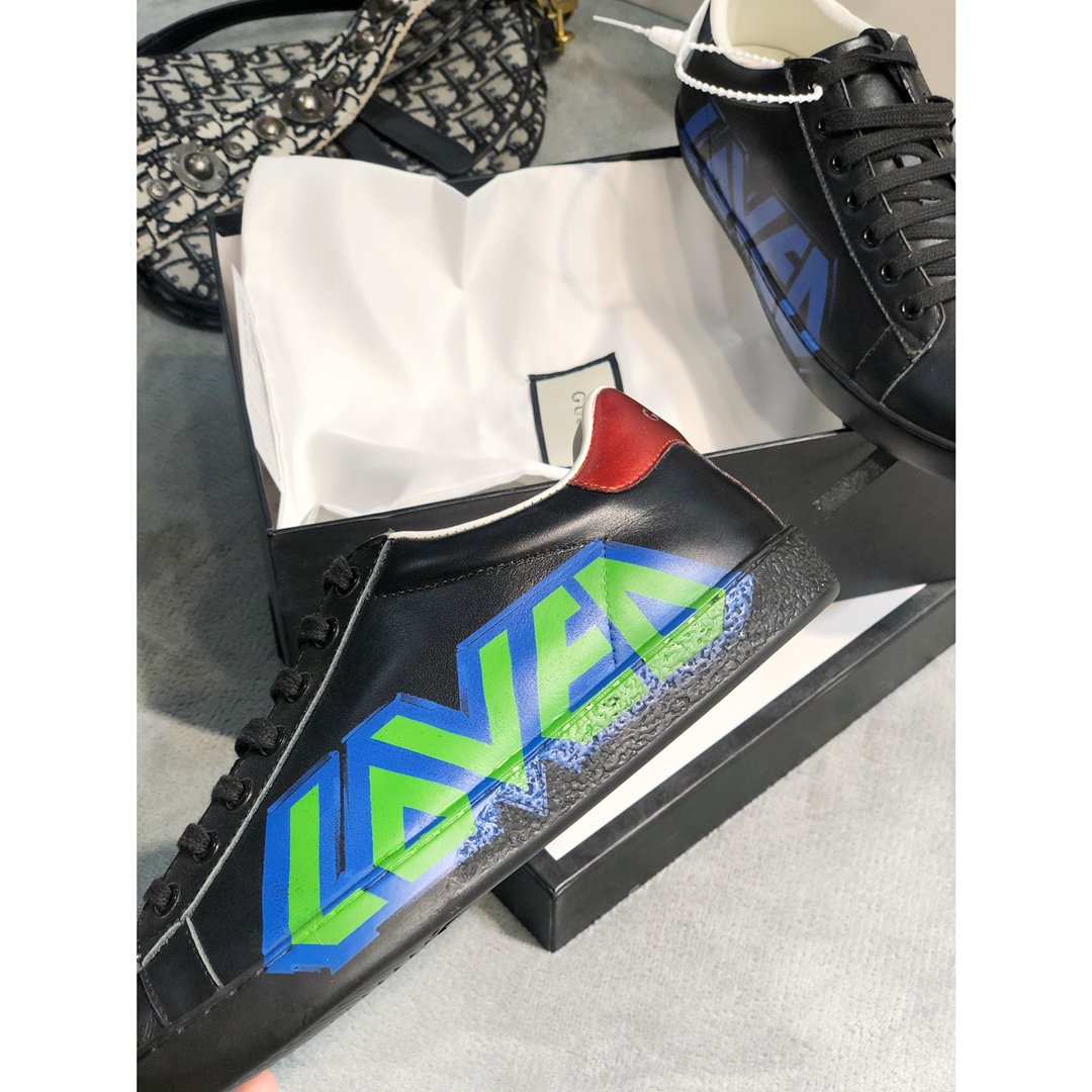 BL-GCI Ace with loved black Sneaker 102