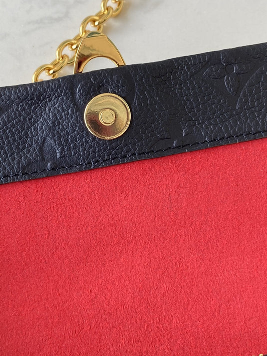 BL - High Quality Wallet LUV 086