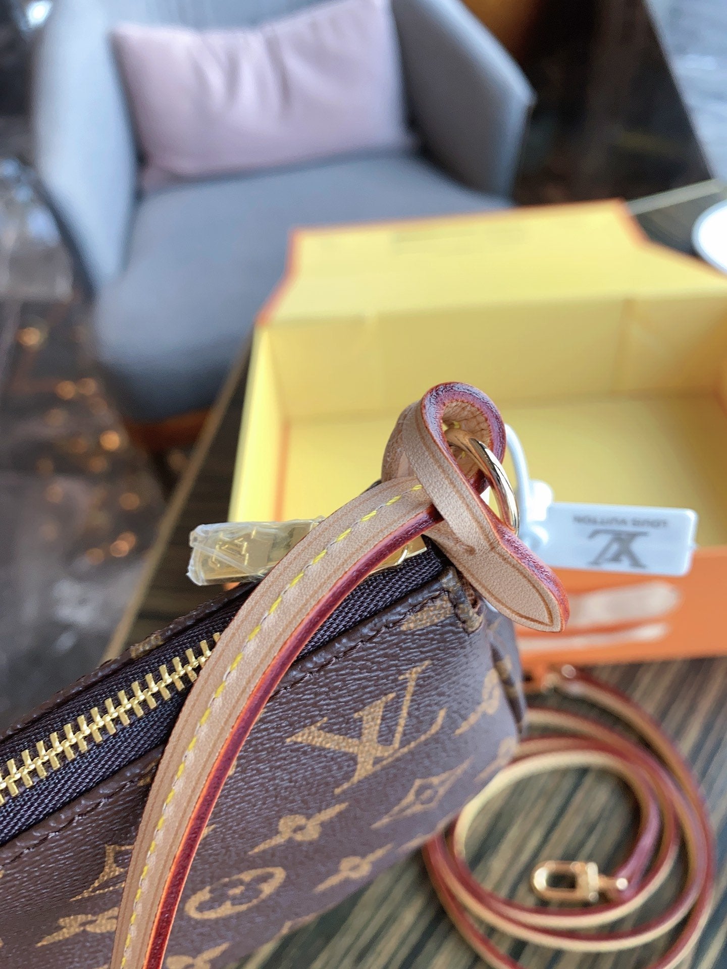 BL - High Quality Bags LUV 072