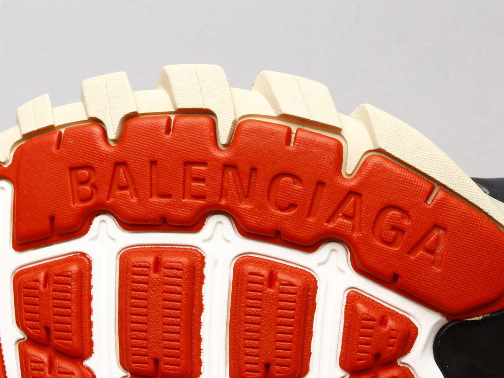 BL - Bla Track Black Red Sneaker