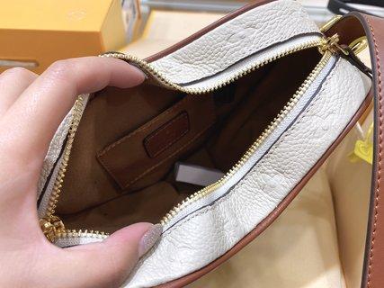 BL - High Quality Bags LUV 990