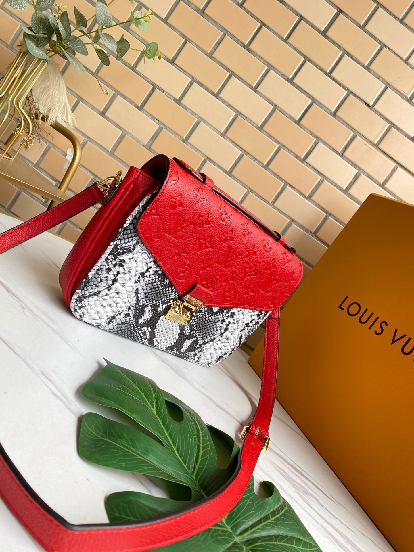 BL - High Quality Bags LUV 125
