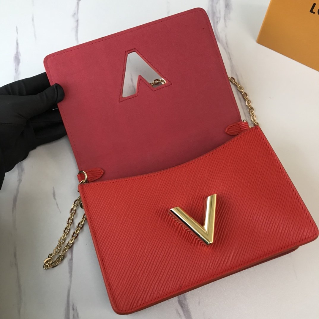 BL - High Quality Wallet LUV 068