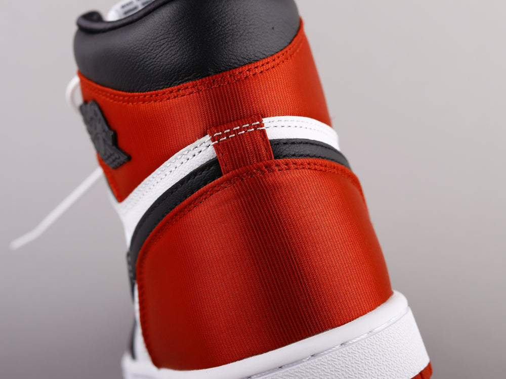 BL - AJ1 red silk black toe